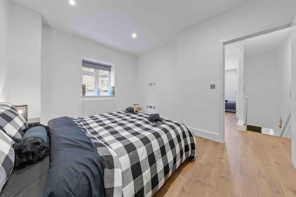 Holiday Home Sleep 8 Central London 9Elms Eksteriør bilde