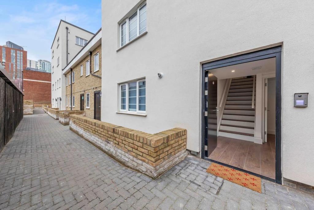 Holiday Home Sleep 8 Central London 9Elms Eksteriør bilde