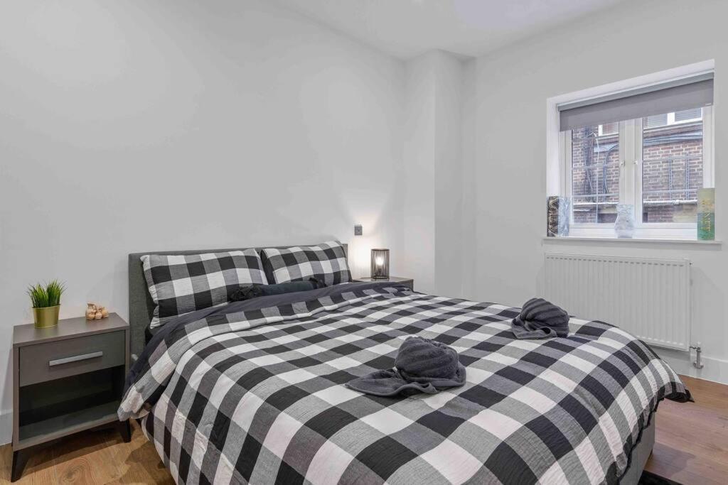 Holiday Home Sleep 8 Central London 9Elms Eksteriør bilde